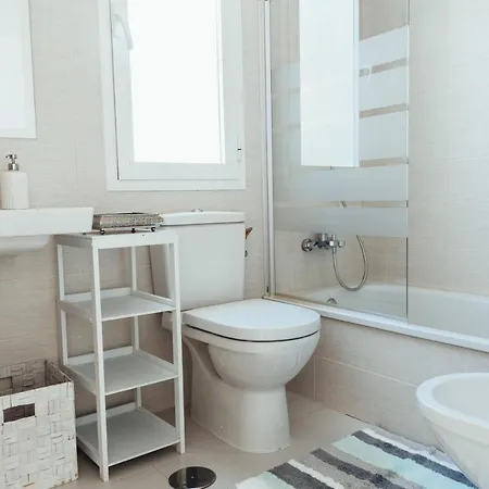 2bdr Penthouse, Naranjos, W/pool, 2km P.banus Apartman *