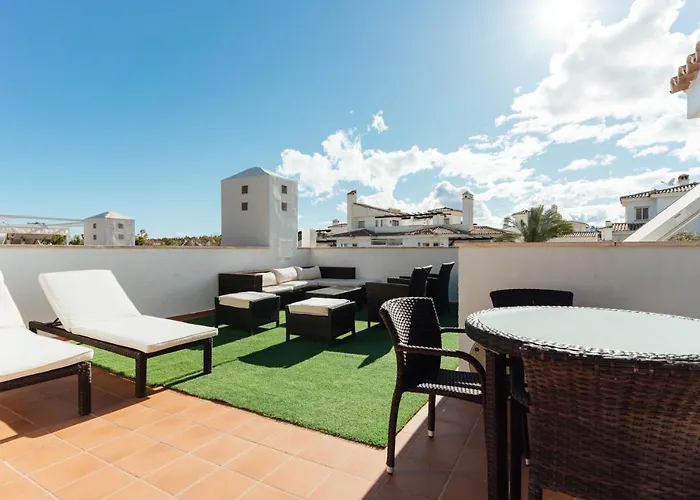 2bdr Penthouse, Naranjos, W/pool, 2km P.banus Διαμέρισμα